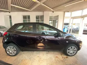 Mazda 2 Lim. 1.5 Independence/Autm./SHZ/56tkm/Klima/ Bild 4