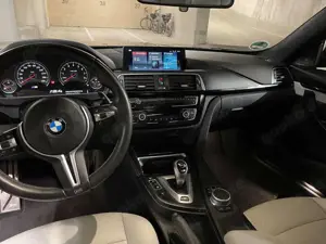 BMW M4 Coupe DKG Competition