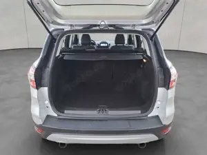 Ford Kuga 1.5 EcoBoost 4x4 Aut. Titanium RFC*AWD Bild 4