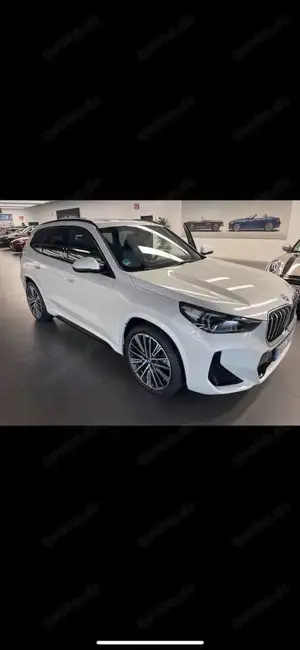 BMW iX1 30 xDrive M Sport