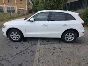 Audi Q5 2.0 TDI quattro (clean diesel) S tronic