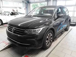 Volkswagen Tiguan Active2.0TDI DSG LED Navi SHZ Bild 1