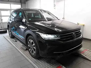 Volkswagen Tiguan Active2.0TDI DSG LED Navi SHZ Bild 3