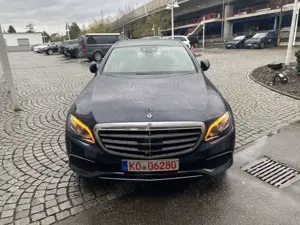 Mercedes-Benz E 350 e, Business Plus Paket, Panora. Multibeam-LED Bild 4