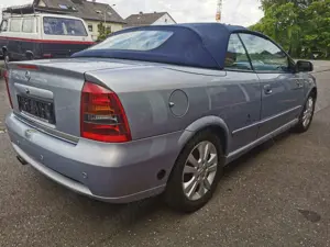 Opel Astra Cabrio 2.2 16V LPG Autogas Sparsam!! Bild 5