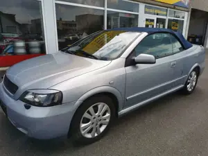 Opel Astra Cabrio 2.2 16V LPG Autogas Sparsam!! Bild 2