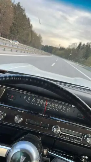 Pontiac Bonneville Bild 4