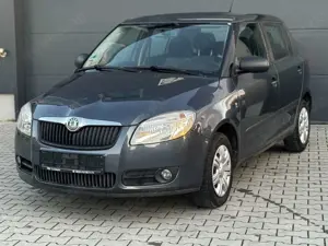Skoda Fabia 1.2l * TÜV 03/2026 *