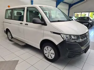 Volkswagen T6.1 Transporter 2.0 TDI | 9 SITZE | PDC | AHK Bild 4