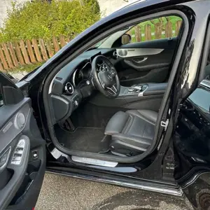 Mercedes-Benz C 300 C-Klasse T - 9G Avantgarde Burmester Panorama AHK Bild 5
