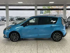 Renault Scenic III BOSE Edition/Xenon/Panorama/1.Hand Bild 4