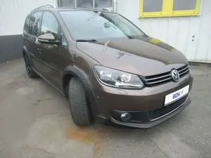 Volkswagen Touran Cross PANORAMA NAVI 7-SITZER KAMERA SHZG Bild 3