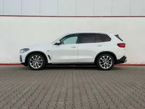 BMW X5 45e xDrive xLine 1.Hd.*LASER*AHK*HuD*360°*ACC Bild 4
