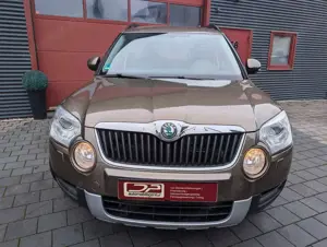 Skoda Yeti Yeti 1.8 TSI "4x4" *1.HAND/ALLRAD/XENON/AHK* Bild 5