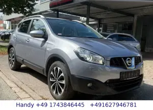 Nissan Qashqai 2.0 dCi Tekna 4X4 Automatik/Pano/R-KAM