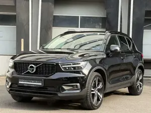 Volvo XC40 R Design Expression Recharge Plug-In Hybrid