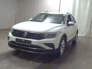 Volkswagen Tiguan 2.0 TDI Life Navi LED AID Pano Ahk ACC