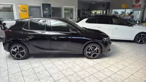 Opel Corsa GS Bild 4