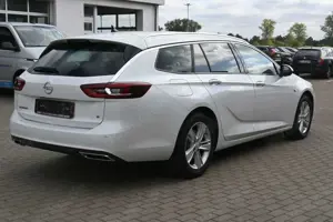 Opel Insignia B Sports Tourer Innovation 4x4 Bild 5