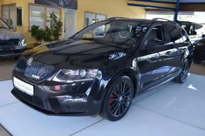 Skoda Octavia Combi RS XENON / NAVI / LEDER / PDC
