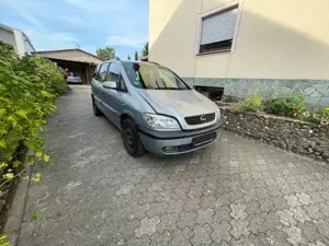 Opel Zafira Zafira 1.8 16V Elegance