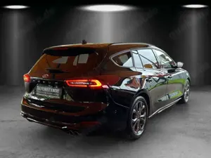 Ford Focus 1.0 ST-Line X Aut./LED/ACC/KAMERA/NAVI/AHK Bild 5