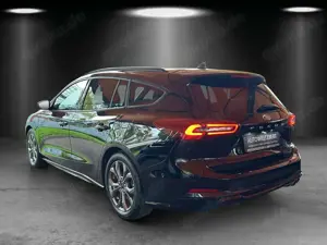 Ford Focus 1.0 ST-Line X Aut./LED/ACC/KAMERA/NAVI/AHK Bild 3