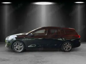 Ford Focus 1.0 ST-Line X Aut./LED/ACC/KAMERA/NAVI/AHK Bild 2