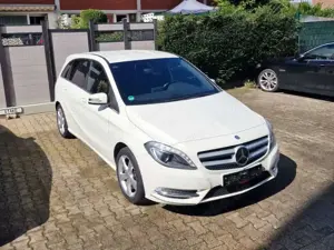 Mercedes-Benz B 180 B 180