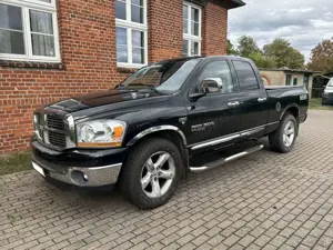 Dodge RAM 1500 SLT 4x2 Quad Cab BIG HORN EDITION Bild 1