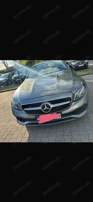 Mercedes-Benz E 300 d Coupe 9G-TRONIC Avantgarde