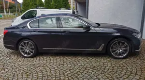 BMW 750 750i xDrive,Voll, B+W, NightVision, Fond Entert.