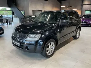 Suzuki Grand Vitara 1.9 DDIS Club Leder Navi Xenon