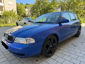 Audi A4 Avant 2.4 -V6