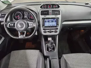 Volkswagen Scirocco 1.4 TSI Sport Klima PDC Shz HU 10/27 Bild 5