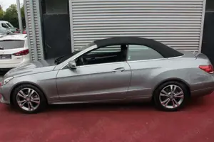 Mercedes-Benz E 200 CARBIO AUTOMATIK KLIMA NAVI LEDER LED Bild 2