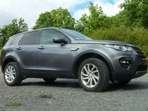 Land Rover Discovery Sport Discovery Sport TD4 Aut. SE Bild 2