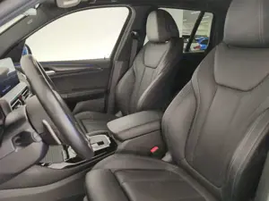 BMW X3 xDrive30e M Sportpaket HiFi/LKH/Lordose/DAB HiFi/L Bild 3