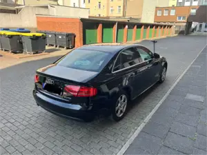 Audi A4 2.0 TDI DPF Attraction Bild 4