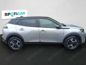 Peugeot 2008 GT PureTech130 EAT8 Bild 4