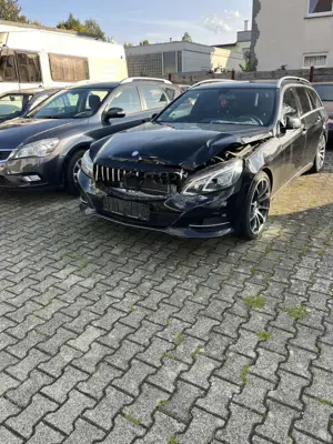 Mercedes-Benz E 350 T CDI DPF 4Matic BlueEFFICIENCY 7G-TRONIC Avantgar