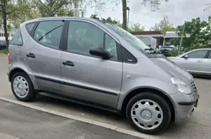 Mercedes-Benz A 140 Mercedes-Benz A140 Automatik Bild 3