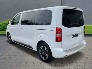 Opel Zafira Tourer Life 2.0 Bi-Xenon+Automatik+Navi+2