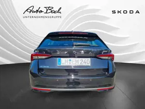 Skoda Octavia Combi Tour 2.0 TDI 110 kW 7-Gang-DSG Bild 3