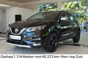 Nissan Qashqai 1.3 N-Motion~Navi~Kamera~Apple~40.223 km Bild 1