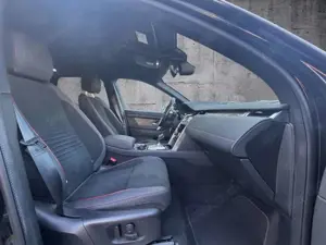 Land Rover Discovery Sport D180 R-Dynamic S AWD Panorama Soundsystem LED Sche Bild 3