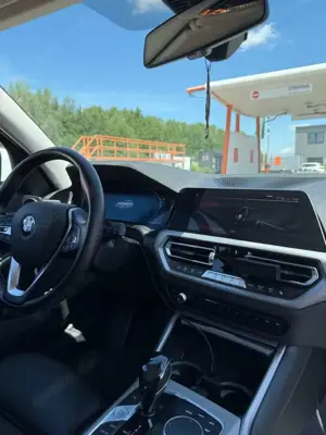 BMW 320 320d Touring Aut. Bild 5