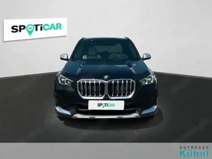 BMW X1 sDrive18d xLine Pano/360Kam/HUD/NaviProf/CP Bild 2