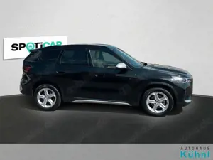 BMW X1 sDrive18d xLine Pano/360Kam/HUD/NaviProf/CP Bild 4