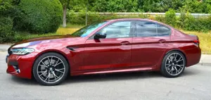 BMW M5 Lim. Competition TOP AUSSTATTUNG Bild 2